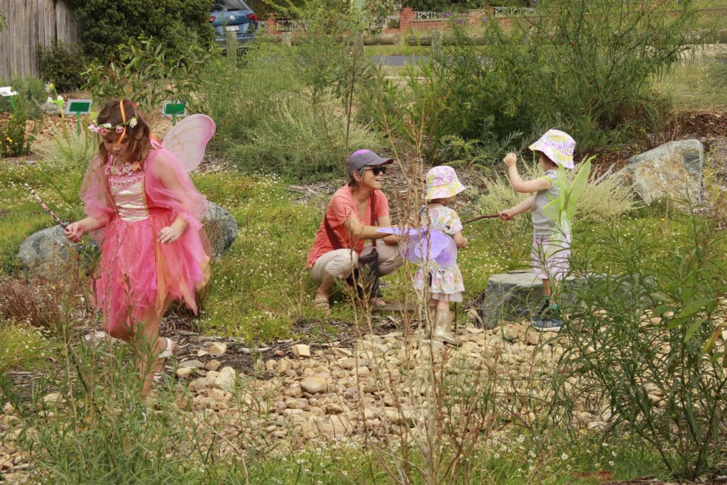 Queanbeyan_Community_Planting_Forest_Native_Trees